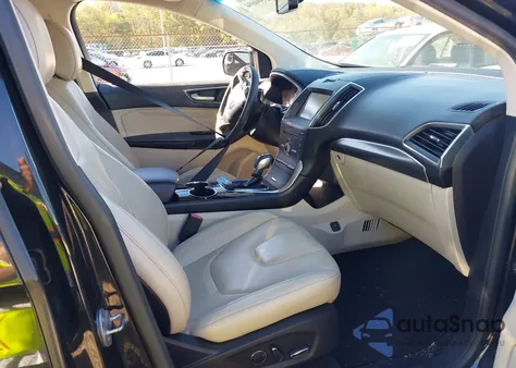 2015 Ford Edge Titanium z USA, uszkodzony, nr VIN 2FMTK3K85FBB22156